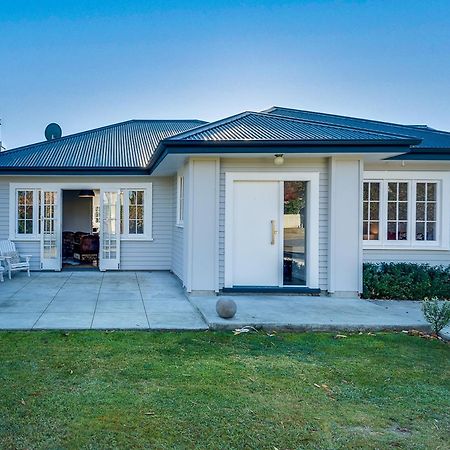 Gem On Gillean - Havelock North Holiday Home Buitenkant foto
