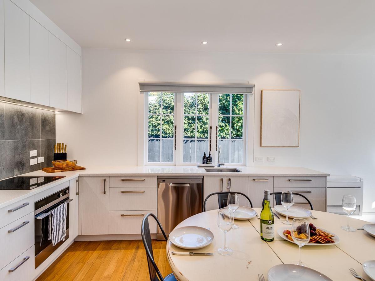 Gem On Gillean - Havelock North Holiday Home Buitenkant foto