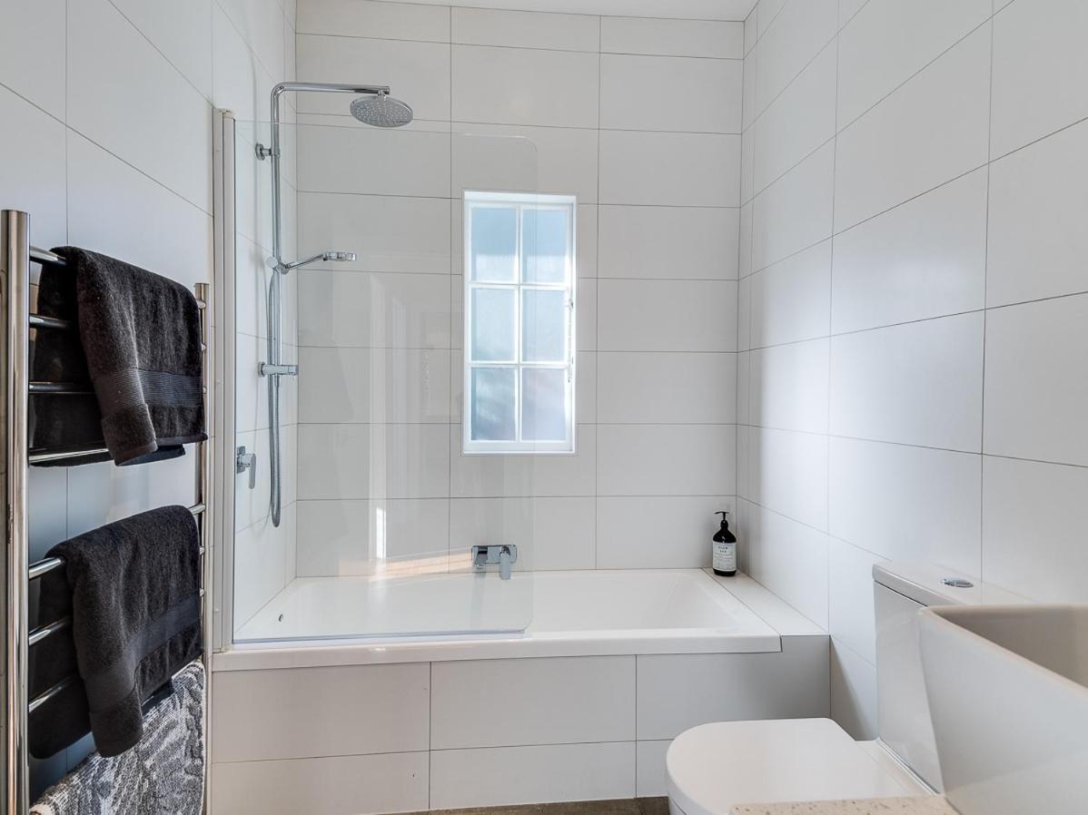 Gem On Gillean - Havelock North Holiday Home Buitenkant foto