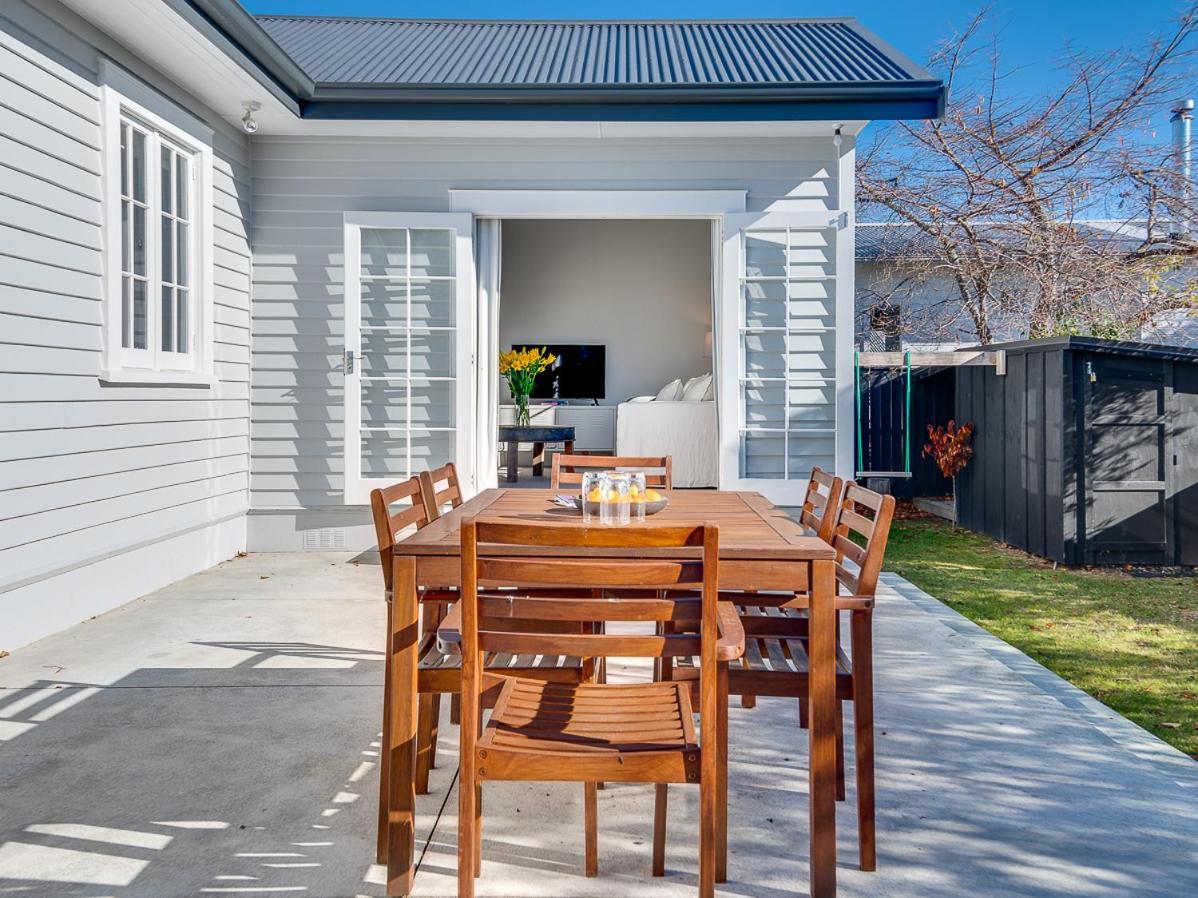 Gem On Gillean - Havelock North Holiday Home Buitenkant foto